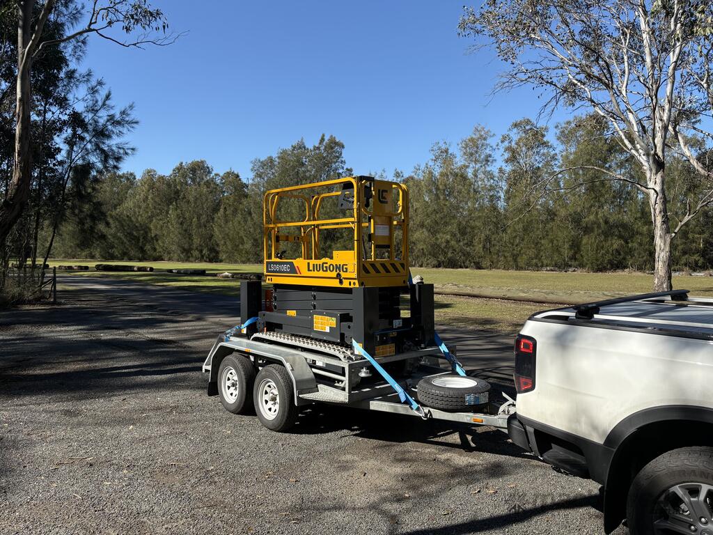 LS0610EC-Rough-Terrain-E-Drive-Scissor_72182341.h